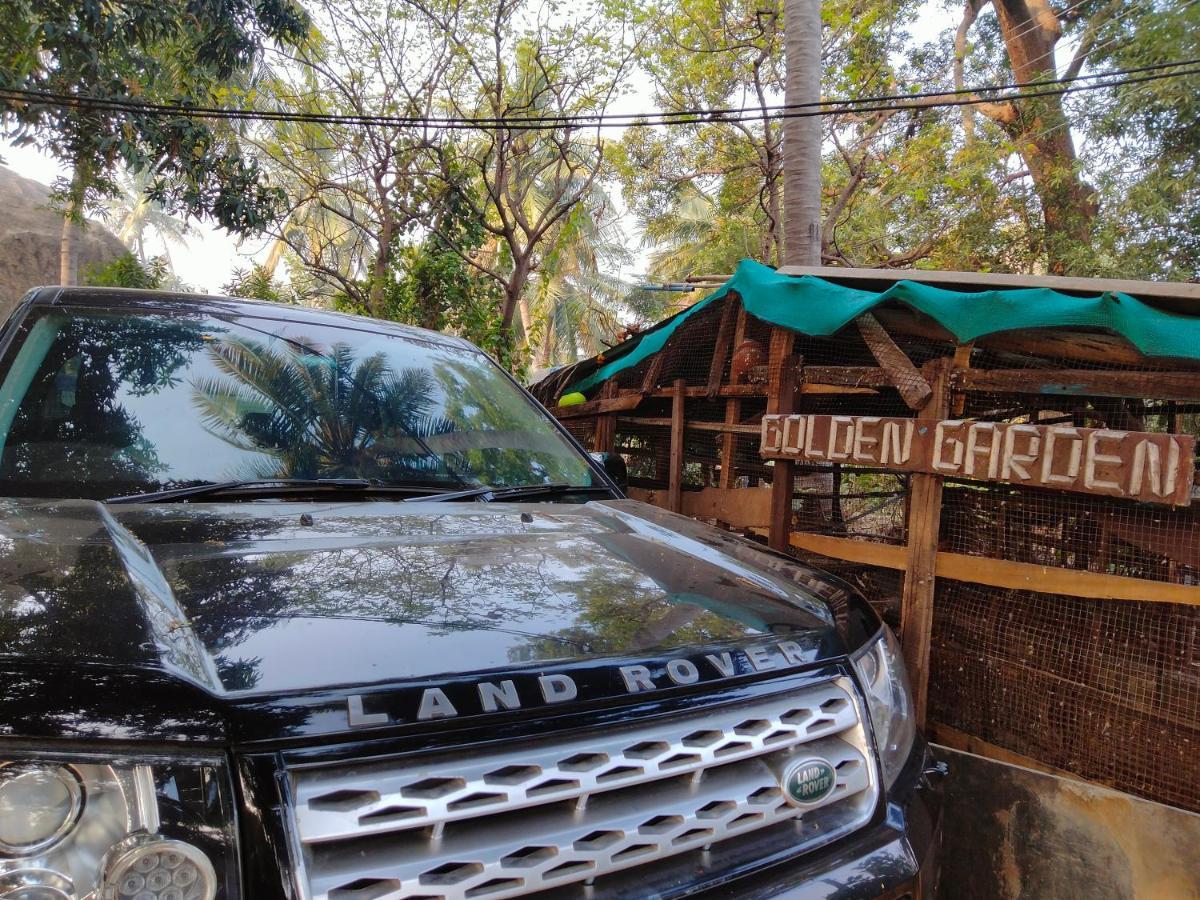 Goldengarden Cottages Hampi Esterno foto